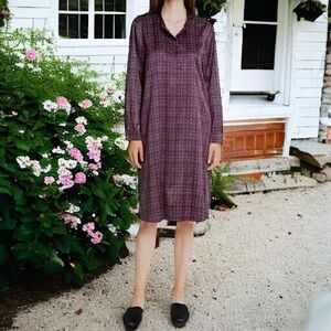 $368 Eileen Fisher Band Collar Stretch Silk Dress XSmall Casis Plum Long Sleeve